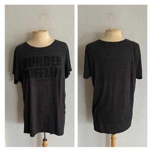 ❤️$10 Torrid Dunder Mifflin tee